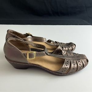 Clarks leather sandals